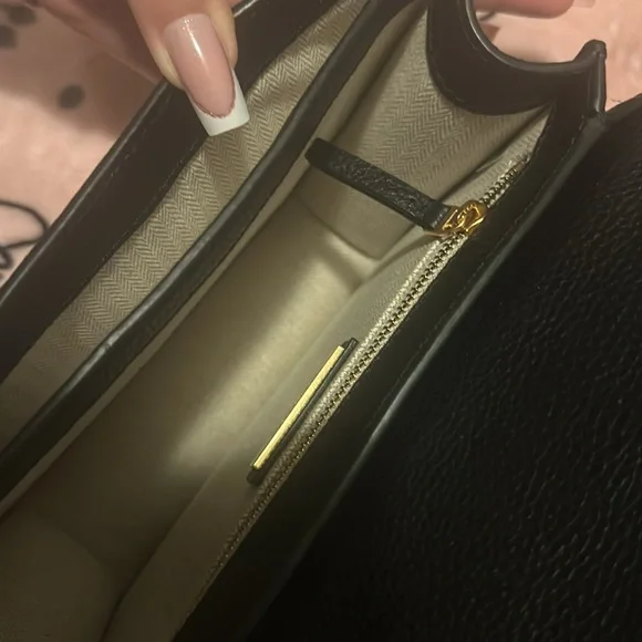 NWT Tory Burch Black Britten Purse - Picture 5 of 13